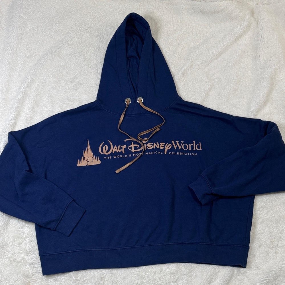 Walt Disney World Navy Blue semi-crop Hoodie